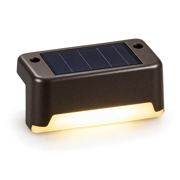 Luminária solar externa em kit de piso para escada, deck e caminho do quintal, vista frontal em fundo branco