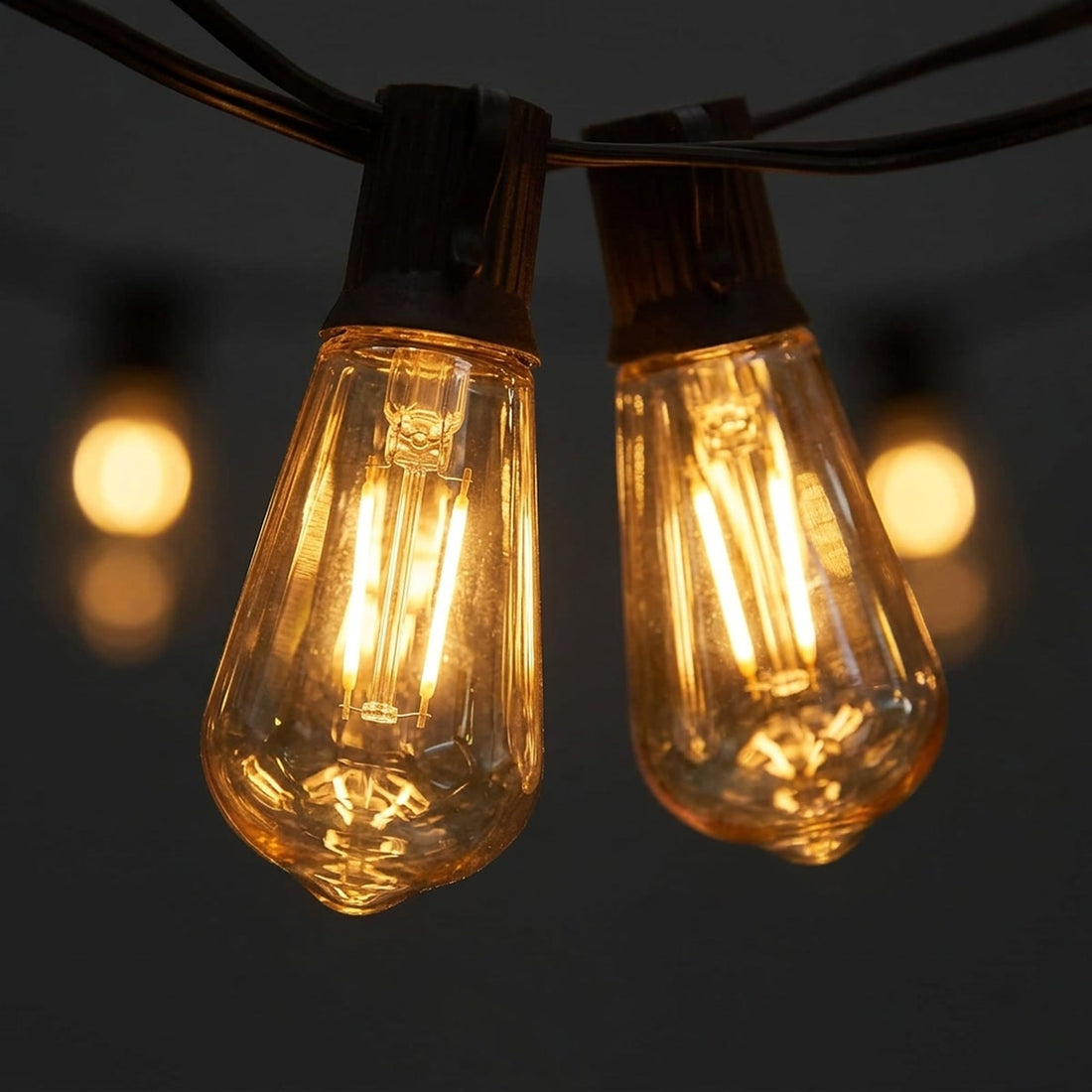 Varal de luzes solar para área externa com 8 metros e 20 lâmpadas LED, detalhe do acabamento