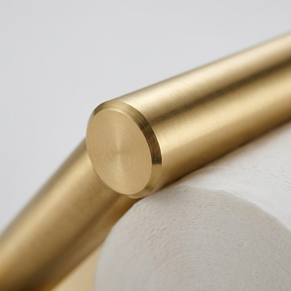 Suporte de papel higiênico dourado adesivo, sem furar a parede, detalhe do acabamento