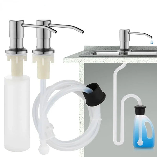 Dispenser de detergente em aço inox escovado instalado na pia da cozinha