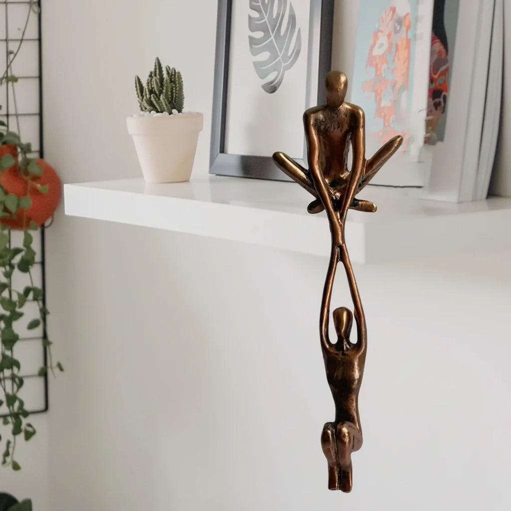 Estatueta decorativa de casal em resina, foto 8 da galeria