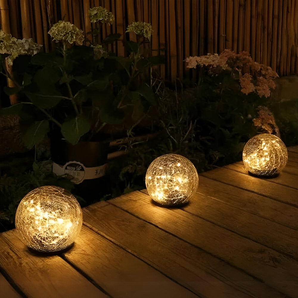 Luminária solar esfera de vidro craquelado, foto 7 da galeria