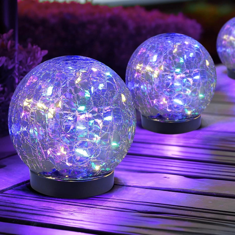 Luminária solar esfera de vidro craquelado, foto 3 da galeria
